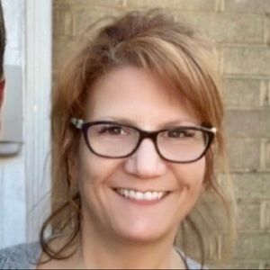 Meet your Posher, Debra